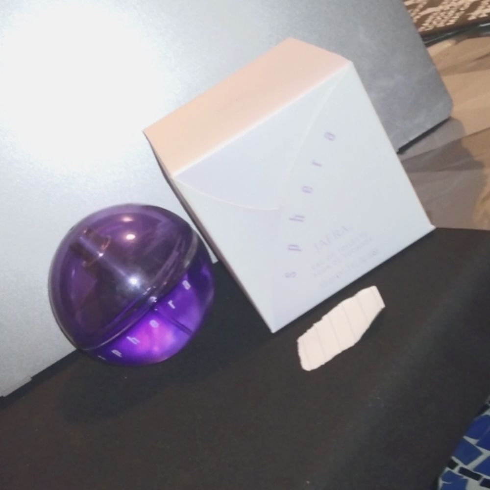 Perfume